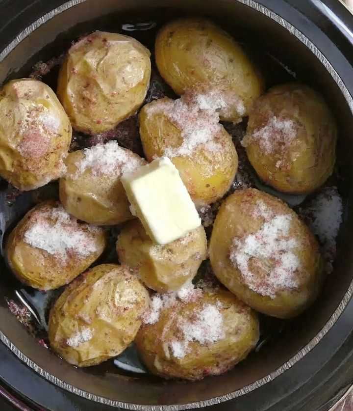 I swear this is the easiest potato you can make and it’s yummy!