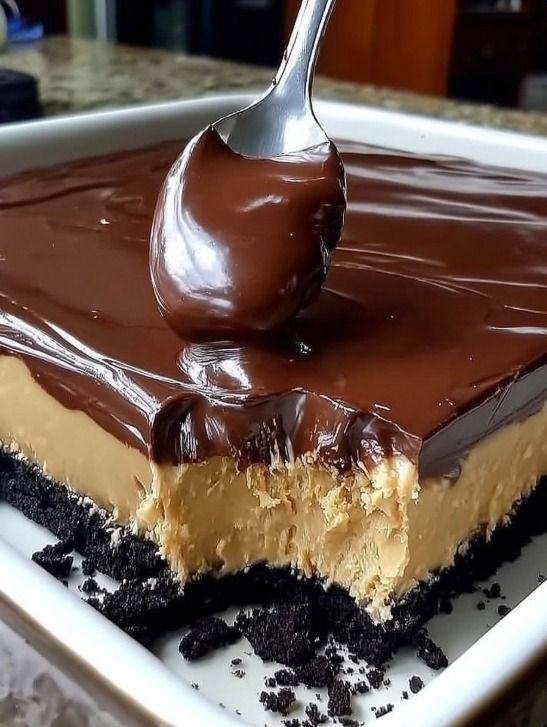 No-Bake Chocolate Eclair Cake