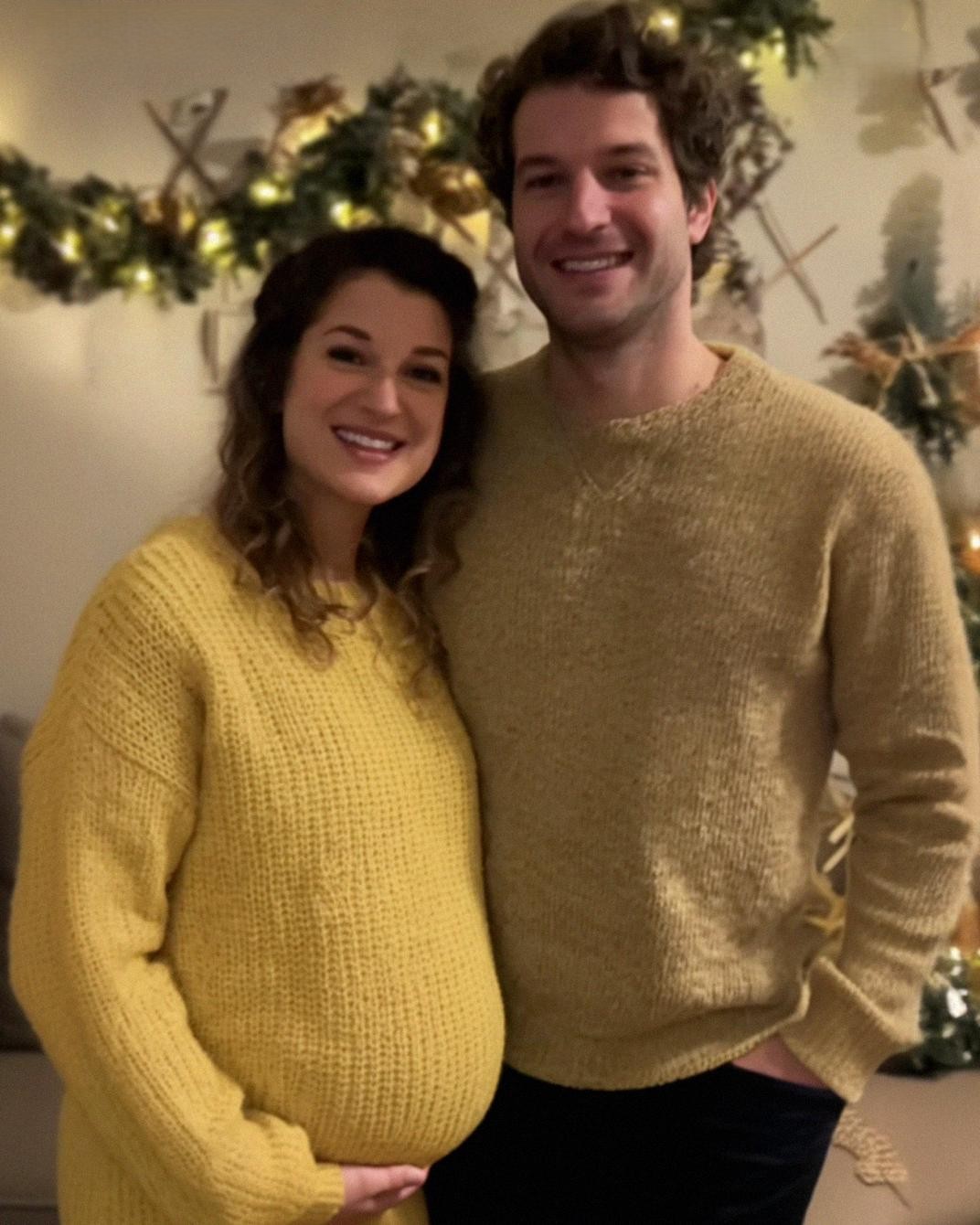 At 35 Weeks Pregnant, My Husband Woke Me up in the Middle of the Night, What He Said Made Me File for Divorce