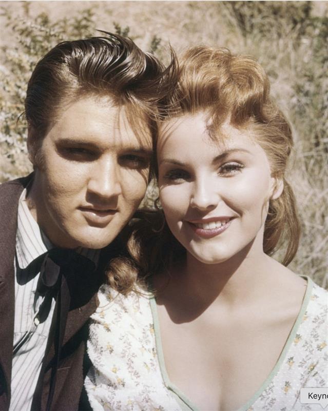 Elvis Presley stole the show in this movie, yet a bizarre detail about his hair went unnoticed! – Story Of The Day!